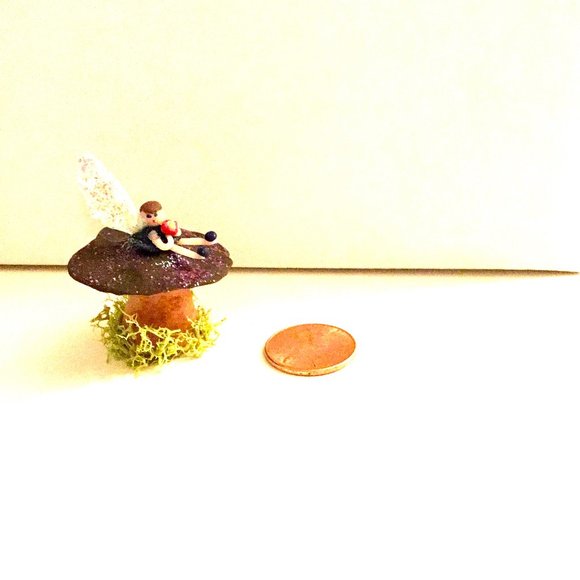 Mini Fairy Shroomie Magical Mushroom and Tiny Fairy Holding Flowers with Moss - Picture 3 of 7